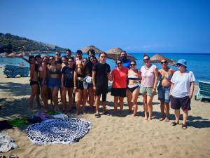 IMG-e9ff07cc3767425eaf2f7de4cc3095de-V
